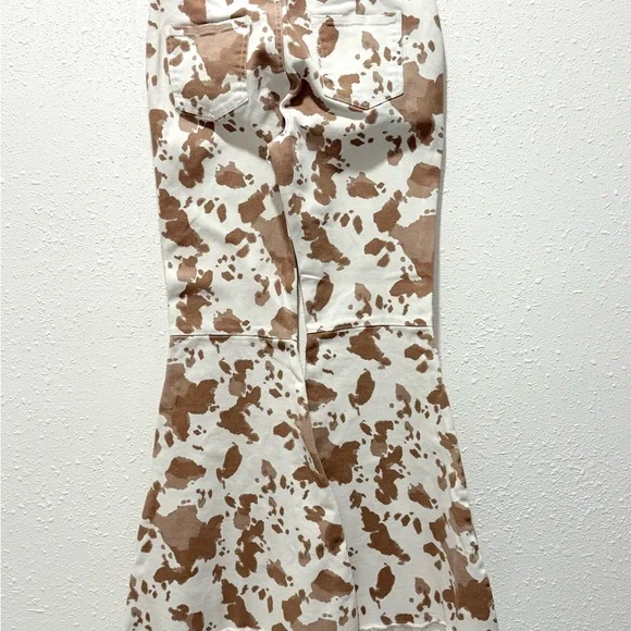 Altar'd State High rise animal print extra Flare Pants L - Picture 9 of 11